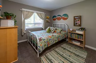 2240 SW 24th St, Redmond, OR 97756 - Photo 18