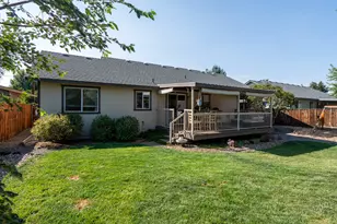 2240 SW 24th St, Redmond, OR 97756 - Photo 22
