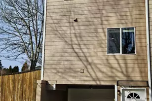 2240 Maplewood Dr S, Salem, OR 97306 - Photo 1