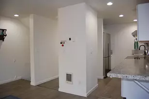 2240 Maplewood Dr S, Salem, OR 97306 - Photo 6