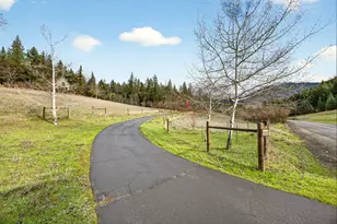 6333 Sterling Creek Rd, Jacksonville, OR 97530 - Photo 2