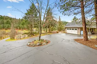 6333 Sterling Creek Rd, Jacksonville, OR 97530 - Photo 4