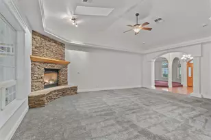 337 Daleo Dr, Grants Pass, OR 97527 - Photo 8