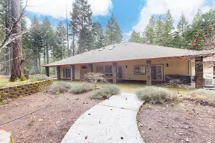 337 Daleo Dr, Grants Pass, OR 97527 - Photo 52