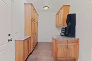 337 Daleo Dr, Grants Pass, OR 97527 - Photo 34