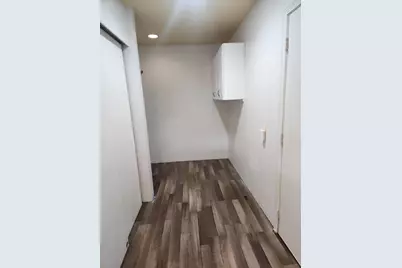 402 Emerald Circle, Medford, OR 97501 - Photo 46