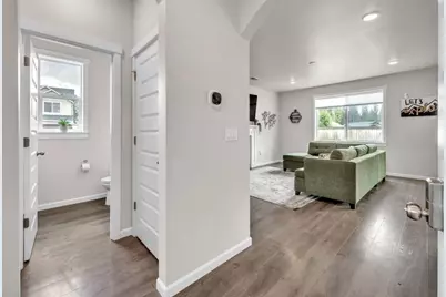 16496 Pine Creek Dr, La Pine, OR 97739 - Photo 4