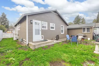 418 SE L Street, Grants Pass, OR 97526 - Photo 6