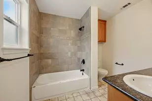 317 SW Bayou Pl, Grants Pass, OR 97526 - Photo 30