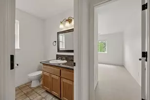 317 SW Bayou Pl, Grants Pass, OR 97526 - Photo 20
