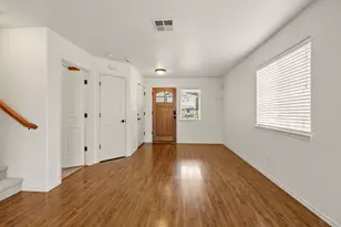 317 SW Bayou Pl, Grants Pass, OR 97526 - Photo 6