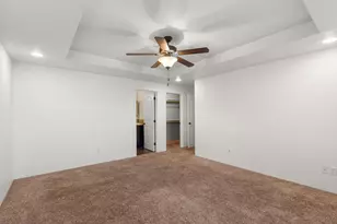 925 Sellwood Dr, Eagle Point, OR 97524 - Photo 10