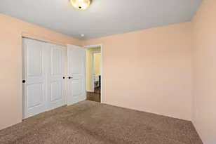 925 Sellwood Dr, Eagle Point, OR 97524 - Photo 18