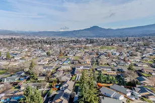 2717 Elliott Ave, Medford, OR 97501 - Photo 46