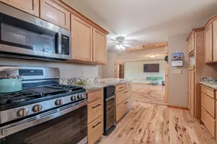 2717 Elliott Ave, Medford, OR 97501 - Photo 10