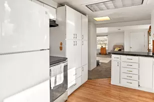 1265 NW Locust St, Prineville, OR 97754 - Photo 10