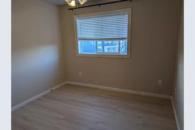 606 Blue Moon Drive, Central Point, OR 97502 - Photo 8