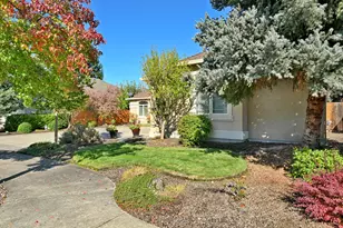 869 St Andrews Way, Eagle Point, OR 97524 - Photo 44