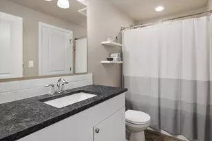 2565 NW Teak Ave, Redmond, OR 97756 - Photo 16