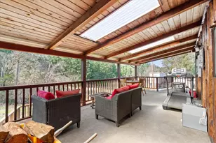 928 N Old Stage Rd, Wolf Creek, OR 97497 - Photo 16