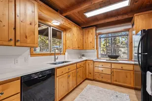17280 Azusa Rd, Bend, OR 97707 - Photo 10
