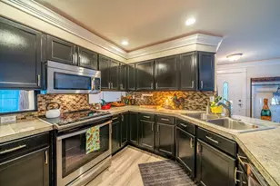 61150 Geary Dr, Bend, OR 97702 - Photo 10