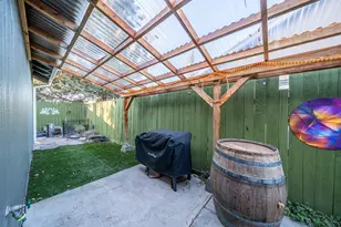 61150 Geary Dr, Bend, OR 97702 - Photo 34
