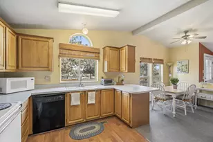 3456 NE 45th St, Redmond, OR 97756 - Photo 14