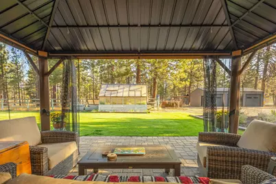 15624 National Forest Lane, Sisters, OR 97759 - Photo 44