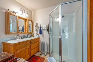 15624 National Forest Ln, Sisters, OR 97759 - Photo 18