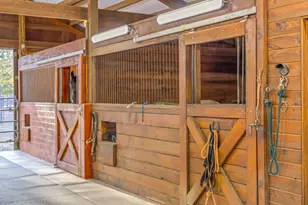 15624 National Forest Ln, Sisters, OR 97759 - Photo 30