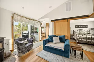 270 Morton St, Ashland, OR 97520 - Photo 34