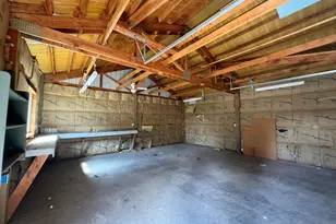 135744 Hwy 97, Crescent, OR 97733 - Photo 22