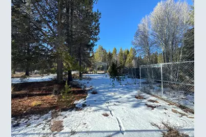 135744 Highway 97, Crescent, OR 97733 - Photo 20