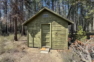 135744 Hwy 97, Crescent, OR 97733 - Photo 18