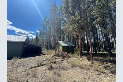 135744 Highway 97, Crescent, OR 97733 - Photo 22