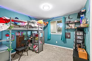 3712 Colver Rd, Phoenix, OR 97535 - Photo 16