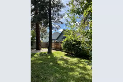 533 N Freemont Street, Sisters, OR 97759 - Photo 32