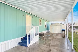 1570 S Peach St, Medford, OR 97501 - Photo 2