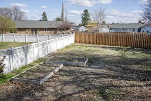 3044 SW Meadow Ln, Redmond, OR 97756 - Photo 20