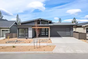 3027 NW Polarstar Ave, Bend, OR 97703 - Photo 48