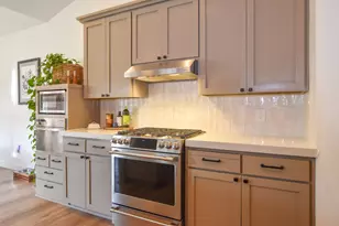 3339 NE Sandalwood Dr, Bend, OR 97701 - Photo 20