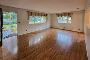 512 Pine St, Rogue River, OR 97537 - Photo 6