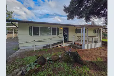 512 Pine Street, Rogue River, OR 97537 - Photo 1