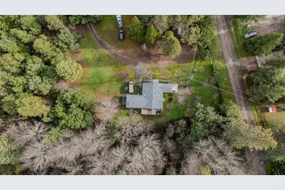 5400 Hwy 238, Jacksonville, OR 97530 - Photo 44