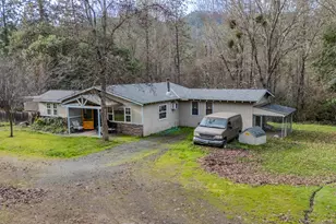 5400 Hwy 238, Jacksonville, OR 97530 - Photo 2