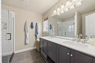 20531 Rolen Ave, Bend, OR 97702 - Photo 14