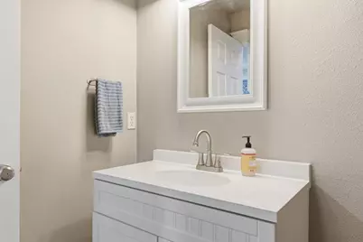 20531 Rolen Avenue, Bend, OR 97702 - Photo 10