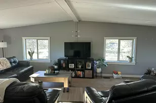 17549 Cascade Estates Dr, Bend, OR 97703 - Photo 10