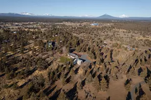 17549 Cascade Estates Dr, Bend, OR 97703 - Photo 28